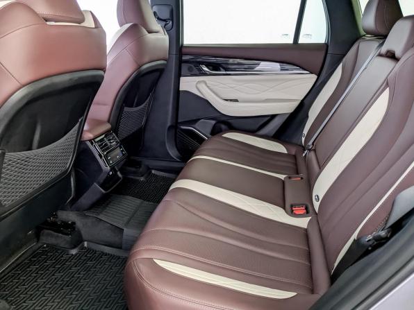 Geely Monjaro I с пробегом 2023 года, цена 3 400 000 рублей, 47032 км, внедорожник, Автокод Объявления