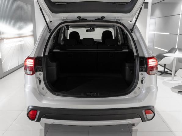 Mitsubishi Outlander III Рестайлинг 2 с пробегом 2018 года, цена 1 675 000 рублей, 155525 км, внедорожник, Автокод Объявления