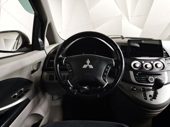 Mitsubishi Grandis I с пробегом 2008 года, цена 541 000 рублей, 174687 км, минивэн, Автокод Объявления
