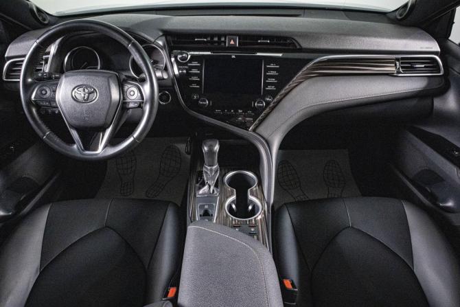 Toyota Camry VIII (XV70) с пробегом 2020 года, цена 2 889 000 рублей, 98247 км, седан, Автокод Объявления