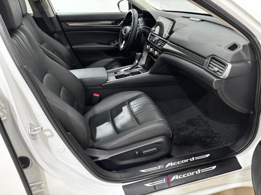 Honda Accord X Рестайлинг Альметьевск  - изображение 16
