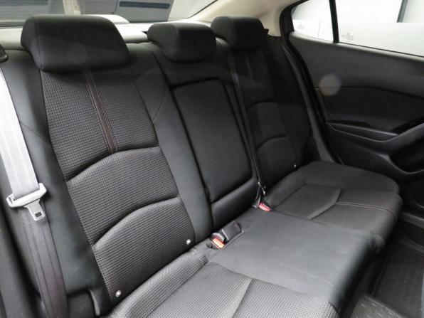 Mazda 3 III (BM) Рестайлинг с пробегом 2018 года, цена 1 695 000 рублей, 81924 км, седан, Автокод Объявления