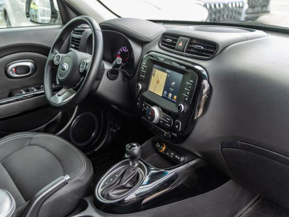 Kia Soul II Рестайлинг с пробегом 2019 года, цена 1 598 000 рублей, 161668 км, хэтчбек, Автокод Объявления