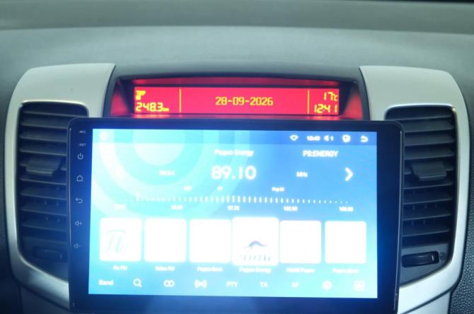 Kia Venga I с пробегом 2014 года, цена 1 089 000 рублей, 95850 км, компактвэн, Автокод Объявления