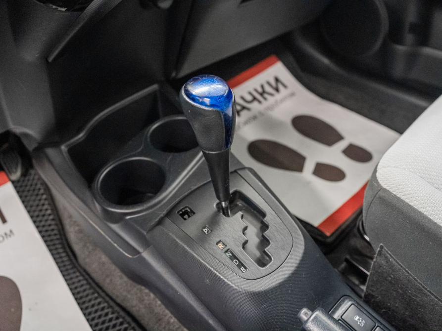 Toyota Prius c I Рестайлинг Красноярск  - изображение 15