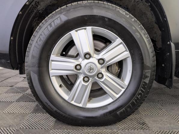 Toyota Land Cruiser 200 Series Рестайлинг 1 с пробегом 2012 года, цена 3 300 000 рублей, 291690 км, внедорожник, Автокод Объявления