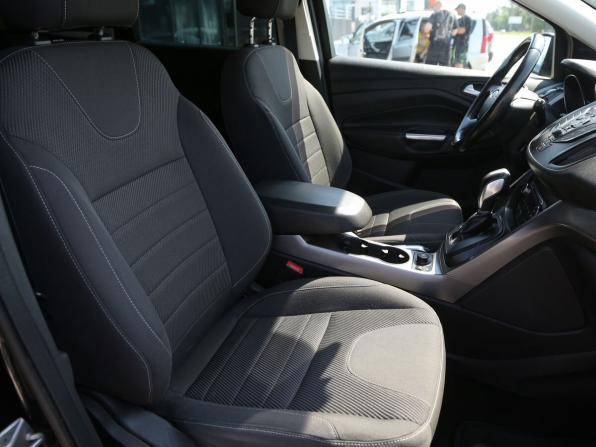Ford Kuga II Рестайлинг с пробегом 2016 года, цена 1 600 000 рублей, 122900 км, внедорожник, Автокод Объявления