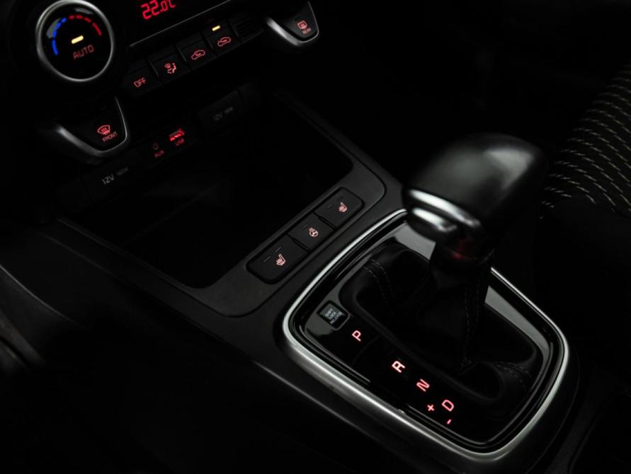 Kia Rio IV Санкт-Петербург  - изображение 16