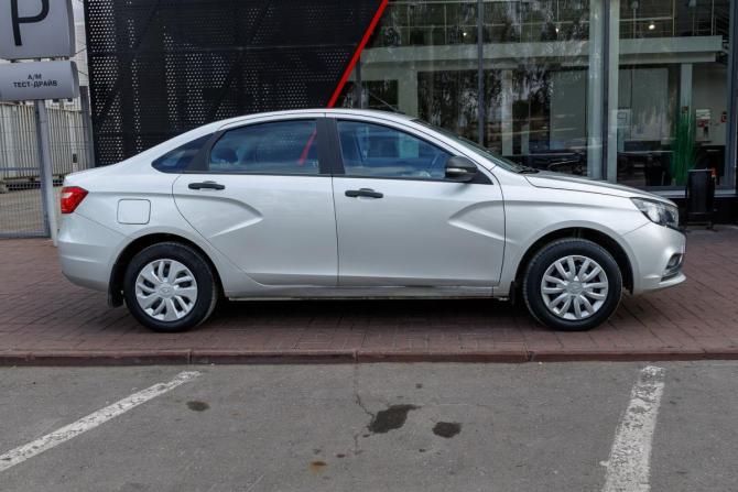 Lada (ВАЗ) Vesta I с пробегом 2020 года, цена 946 000 рублей, 53461 км, седан, Автокод Объявления