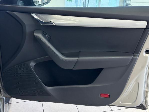 Skoda Octavia III (A7) с пробегом 2016 года, цена 1 050 000 рублей, 223000 км, лифтбек, Автокод Объявления