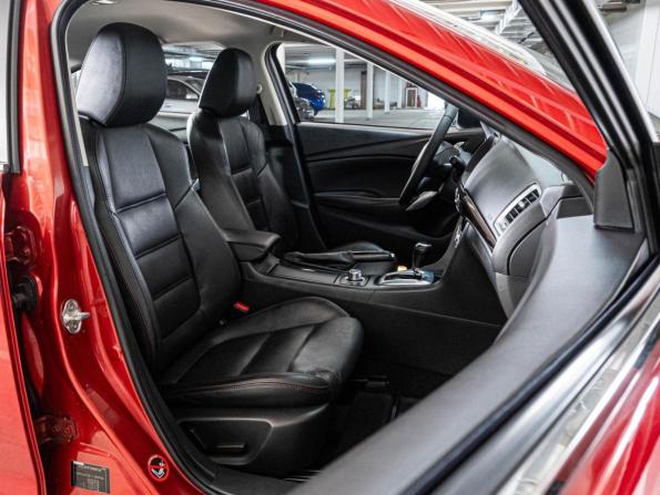 Mazda 6 III (GJ) с пробегом 2014 года, цена 1 920 000 рублей, 93302 км, седан, Автокод Объявления