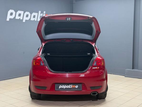 Kia Ceed I с пробегом 2008 года, цена 489 000 рублей, 242000 км, хэтчбек, Автокод Объявления