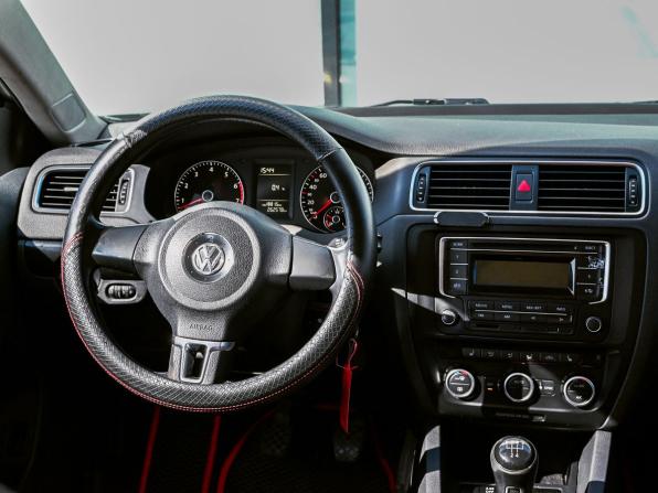 Volkswagen Jetta VI с пробегом 2013 года, цена 542 000 рублей, 262345 км, седан, Автокод Объявления