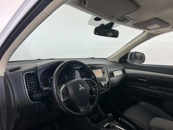 Mitsubishi Outlander III с пробегом 2012 года, цена 1 599 000 рублей, 51500 км, внедорожник, Автокод Объявления