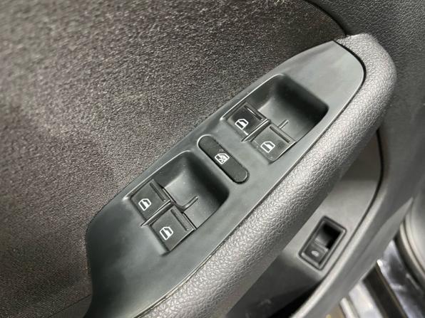 Volkswagen Jetta VI с пробегом 2014 года, цена 1 040 000 рублей, 150714 км, седан, Автокод Объявления