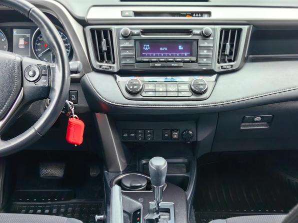 Toyota RAV4 IV (XA40) Рестайлинг с пробегом 2018 года, цена 2 446 000 рублей, 112000 км, внедорожник, Автокод Объявления