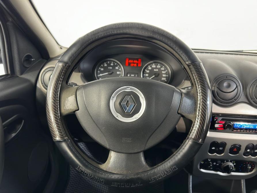 Renault Logan I Рестайлинг Великий Новгород  - изображение 13