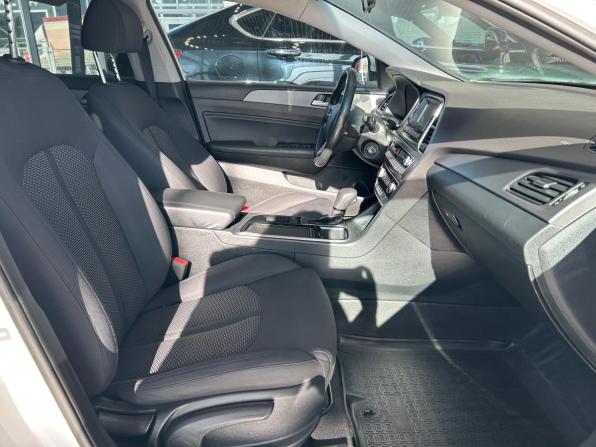 Hyundai Sonata VII (LF) Рестайлинг с пробегом 2017 года, цена 1 495 000 рублей, 168826 км, седан, Автокод Объявления