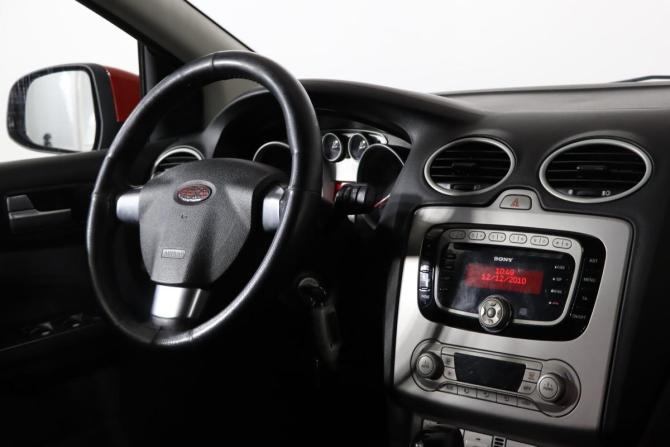 Ford Focus II Рестайлинг с пробегом 2010 года, цена 699 990 рублей, 178626 км, хэтчбек, Автокод Объявления