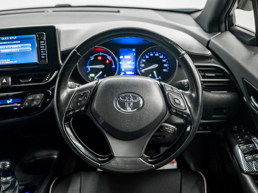 Toyota C-HR I Красноярск  - изображение 9