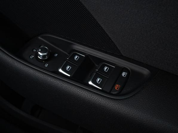Audi A3 III (8V) с пробегом 2015 года, цена 1 770 000 рублей, 72316 км, хэтчбек, Автокод Объявления