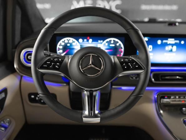 Новый Mercedes-Benz V-Класс III (W447) Рестайлинг 2 2026 года, цена 14 900 000 рублей, минивэн, Автокод Объявления