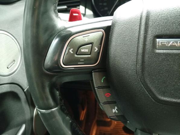 Land Rover Range Rover Evoque I с пробегом 2015 года, цена 1 710 000 рублей, 212200 км, внедорожник, Автокод Объявления