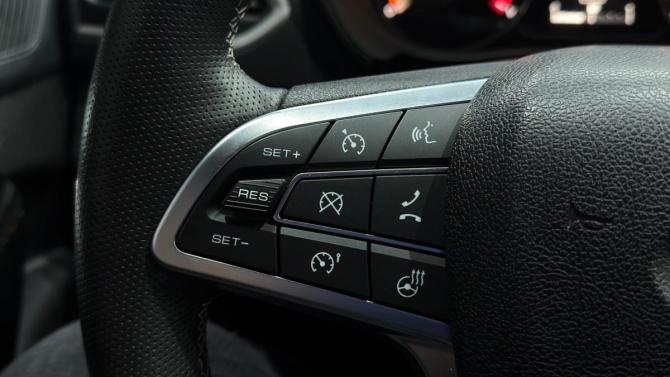 Lada (ВАЗ) Vesta I Рестайлинг (NG) с пробегом 2024 года, цена 1 470 000 рублей, 45500 км, седан, Автокод Объявления