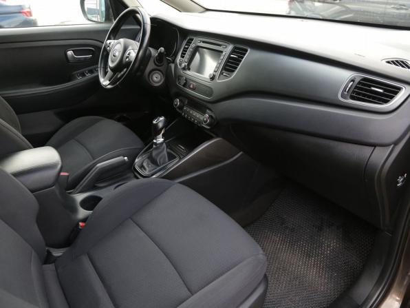 Kia Carens III (RP) с пробегом 2016 года, цена 1 453 000 рублей, 203030 км, компактвэн, Автокод Объявления
