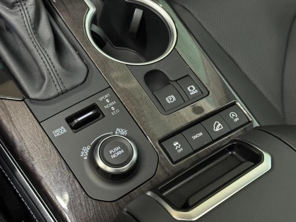 Toyota Highlander IV (XU70) с пробегом 2025 года, цена 4 990 000 рублей, 92 км, внедорожник, Автокод Объявления