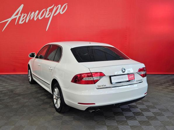 Skoda Superb II Рестайлинг с пробегом 2014 года, цена 1 375 000 рублей, 119571 км, лифтбек, Автокод Объявления