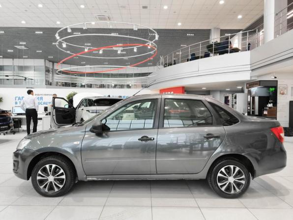 Lada (ВАЗ) Granta I с пробегом 2018 года, цена 520 000 рублей, 121747 км, седан, Автокод Объявления