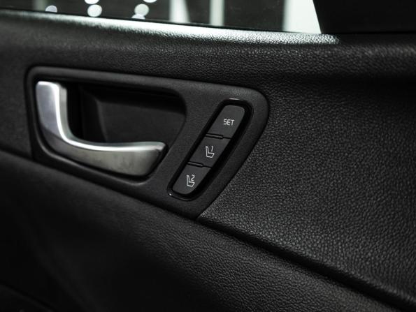 Kia Optima IV Рестайлинг с пробегом 2018 года, цена 2 199 700 рублей, 102395 км, седан, Автокод Объявления