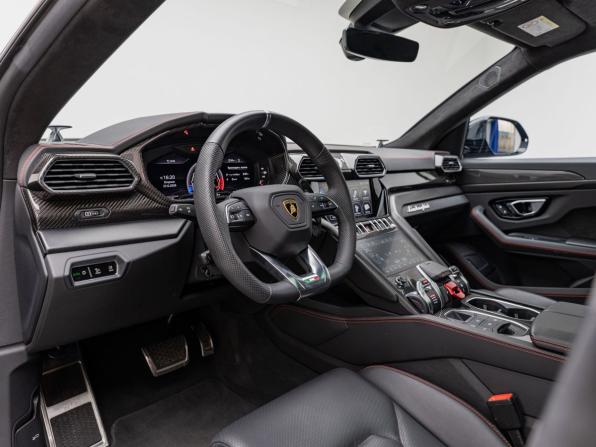 Lamborghini Urus I с пробегом 2021 года, цена 22 490 000 рублей, 41278 км, внедорожник, Автокод Объявления