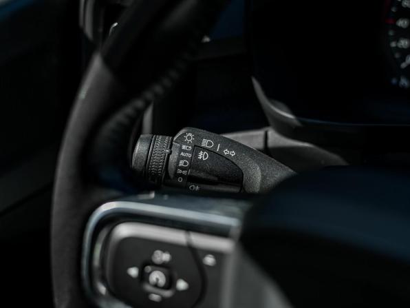 Volvo XC40 I с пробегом 2019 года, цена 2 190 000 рублей, 121897 км, внедорожник, Автокод Объявления