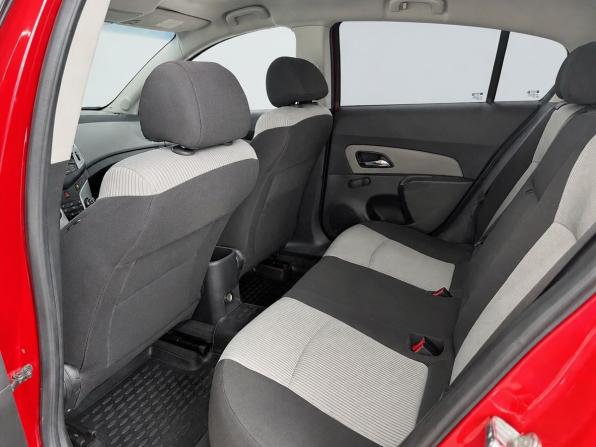 Chevrolet Cruze I Рестайлинг с пробегом 2013 года, цена 899 000 рублей, 127000 км, хэтчбек, Автокод Объявления