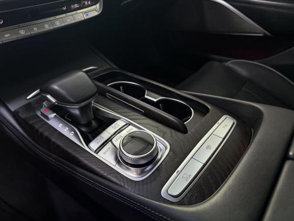 Kia K900 II с пробегом 2019 года, цена 2 800 000 рублей, 132260 км, седан, Автокод Объявления