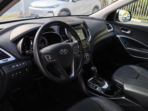 Hyundai Santa Fe III Рестайлинг с пробегом 2015 года, цена 2 150 000 рублей, 121006 км, внедорожник, Автокод Объявления