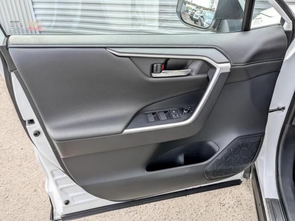 Toyota RAV4 V (XA50) с пробегом 2019 года, цена 2 890 000 рублей, 112249 км, внедорожник, Автокод Объявления