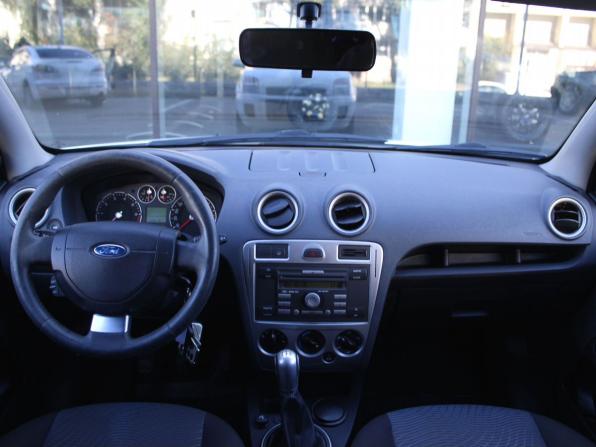 Ford Fusion I Рестайлинг с пробегом 2009 года, цена 424 000 рублей, 242067 км, хэтчбек, Автокод Объявления