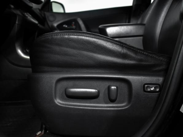 Toyota RAV4 III (XA30) Рестайлинг с пробегом 2011 года, цена 1 349 000 рублей, 120547 км, внедорожник, Автокод Объявления