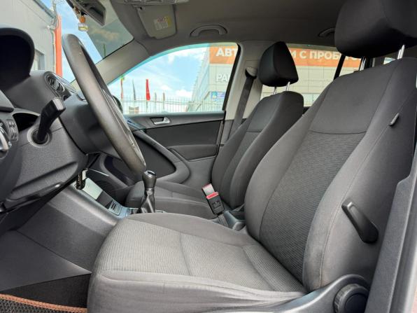 Volkswagen Tiguan I Рестайлинг с пробегом 2014 года, цена 1 020 000 рублей, 195000 км, внедорожник, Автокод Объявления