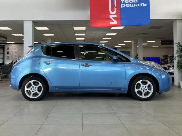 Nissan Leaf I (ZE0/AZE0) с пробегом 2012 года, цена 790 000 рублей, 81296 км, хэтчбек, Автокод Объявления