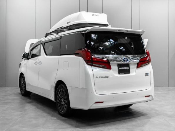 Toyota Alphard III Рестайлинг с пробегом 2018 года, цена 4 200 000 рублей, 88678 км, минивэн, Автокод Объявления