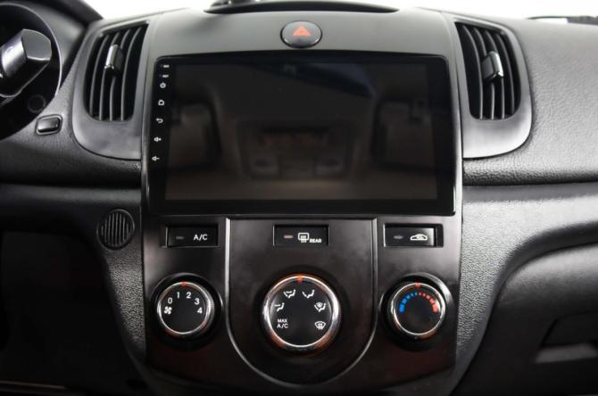 Kia Cerato II с пробегом 2011 года, цена 799 000 рублей, 280000 км, седан, Автокод Объявления