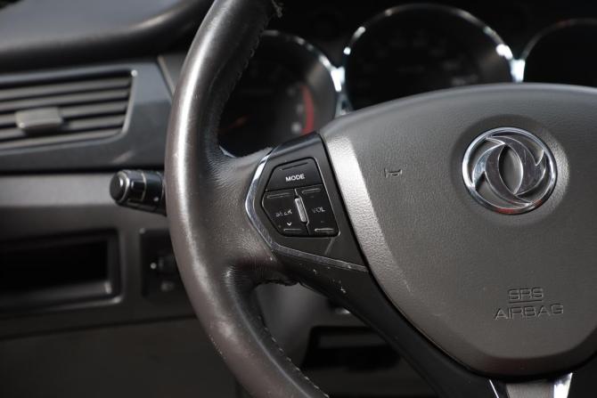 Dongfeng H30 Cross с пробегом 2015 года, цена 899 000 рублей, 139008 км, хэтчбек, Автокод Объявления