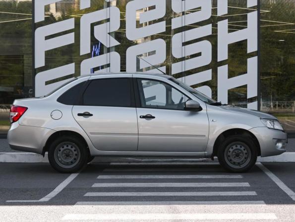 Lada (ВАЗ) Granta I с пробегом 2017 года, цена 520 000 рублей, 117001 км, седан, Автокод Объявления