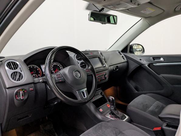 Volkswagen Tiguan I Рестайлинг с пробегом 2013 года, цена 1 640 000 рублей, 92227 км, внедорожник, Автокод Объявления