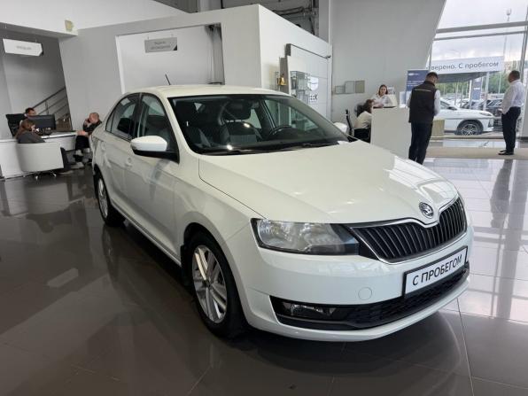 Skoda Rapid I Рестайлинг с пробегом 2017 года, цена 1 245 000 рублей, 83000 км, лифтбек, Автокод Объявления