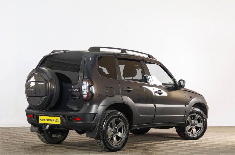 Chevrolet Niva I Рестайлинг Тюмень  - изображение 7